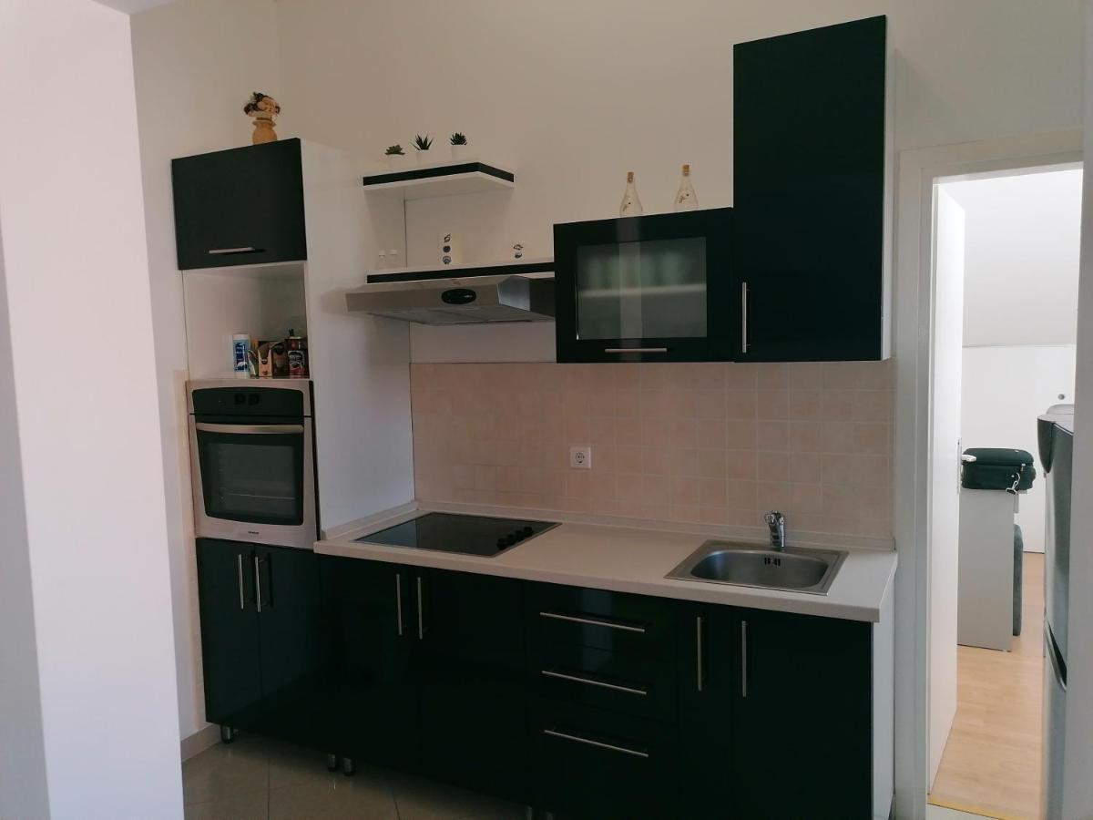 Golden View Apartment Novalja